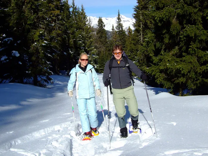 Schneeschuhwandern in der Winterlandschaft des Salzburger Lungaus