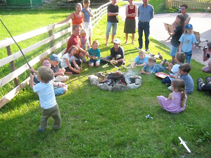 Ferienhaus Hansalagut komplett mit Grillplatz und Terrasse für bis zu 12 Personen